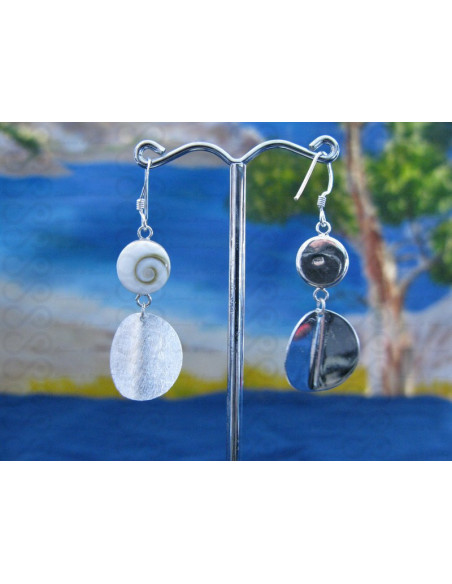 LE 0083 Earrings Shiva Eye Shell Silver