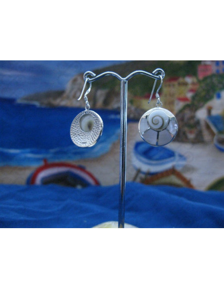 LE 0104 Earrings Shiva Eye Shell Silver