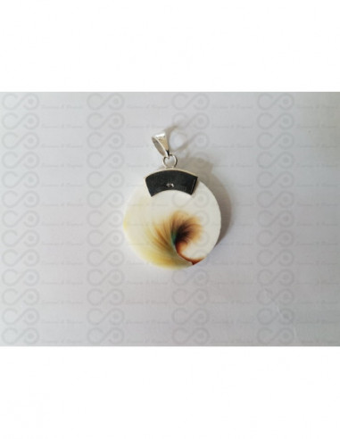 SP 0040 Pendant Shiva Eye Shell Silver