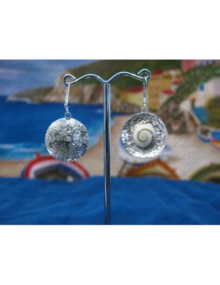 LE 0001 Earrings Shiva Eye Shell Silver