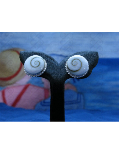 LE 0027s Earrings Shiva Eye Shell Silver