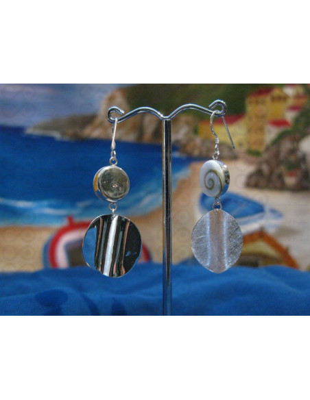 LE 0076 Earrings Shiva Eye Shell Silver